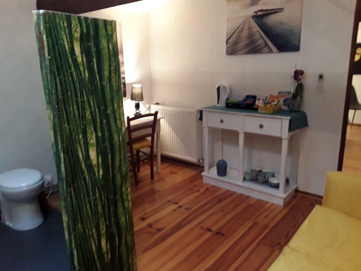 Chambre Sergeanne Doulezon エクステリア 写真